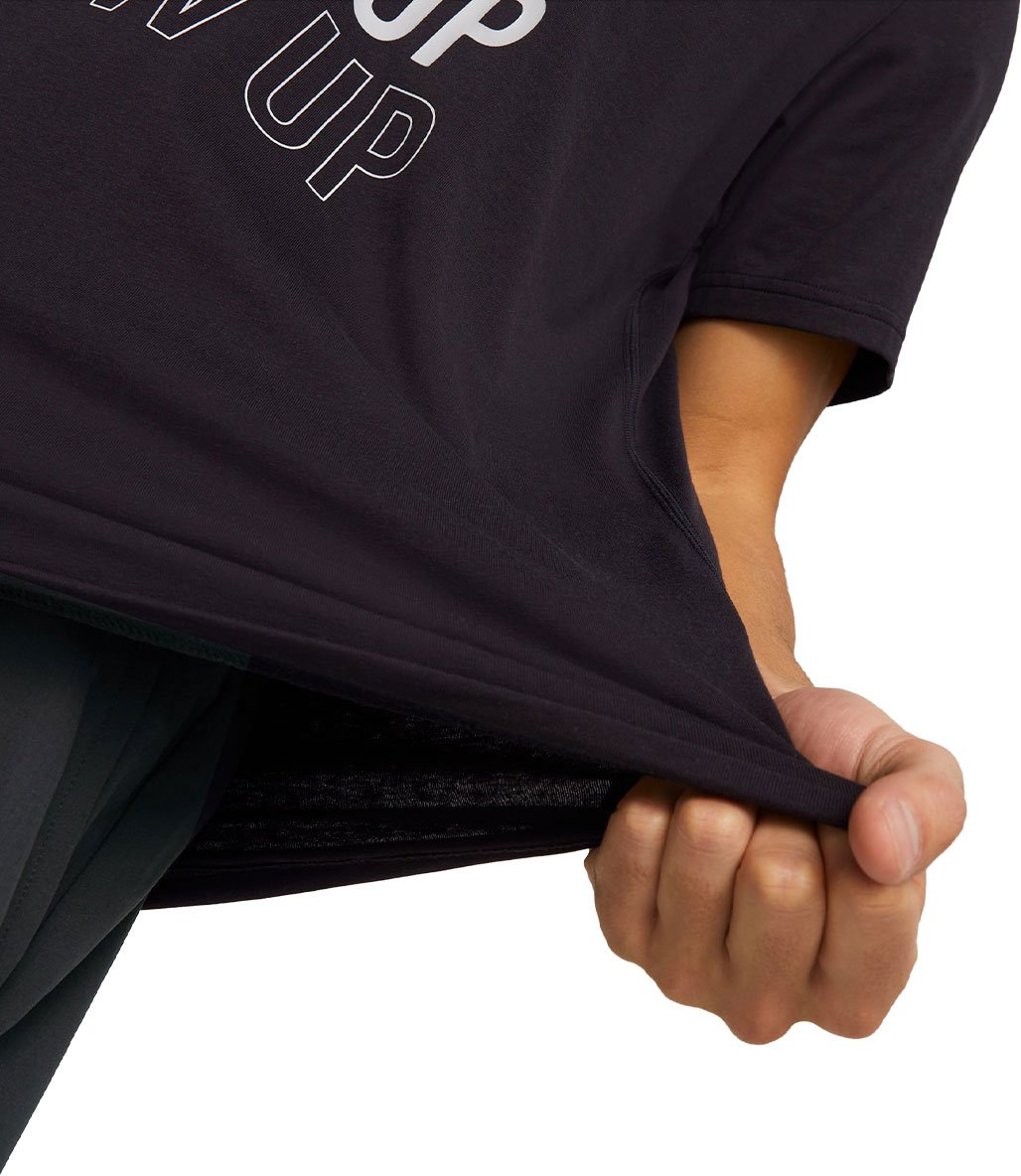 Puma Performance Running Graphic Kısa Kollu T-Shirt Siyah