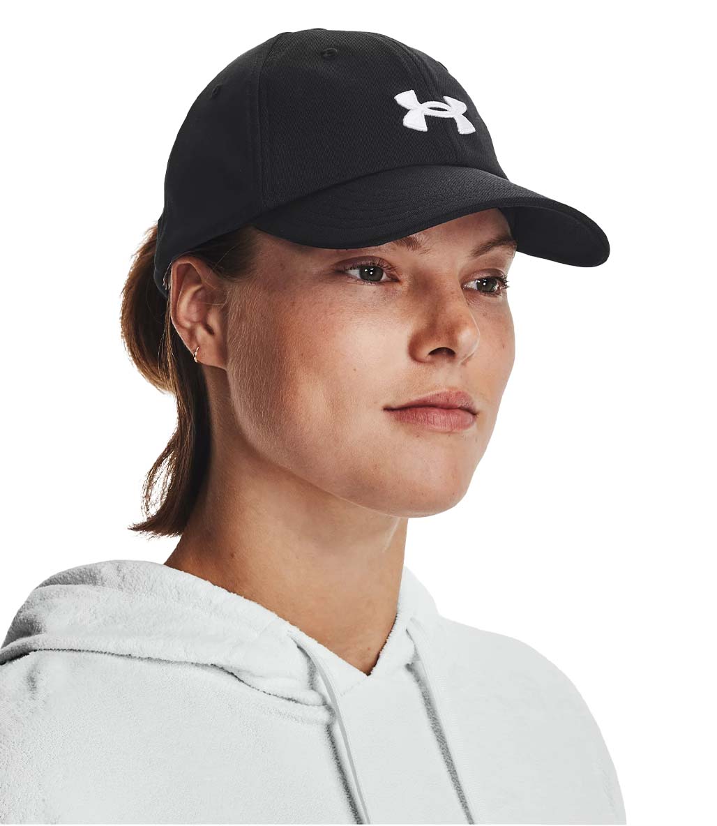 Under Armour Blitzing Adjustable Kadın Şapka Siyah Beyaz