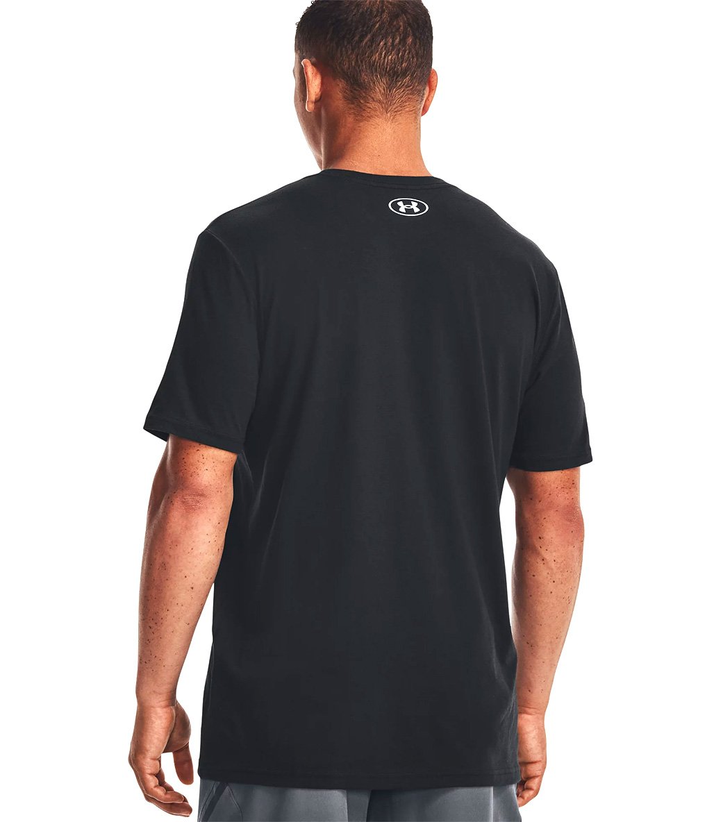 Under Armour Camo Chest Stripe T-Shirt Siyah
