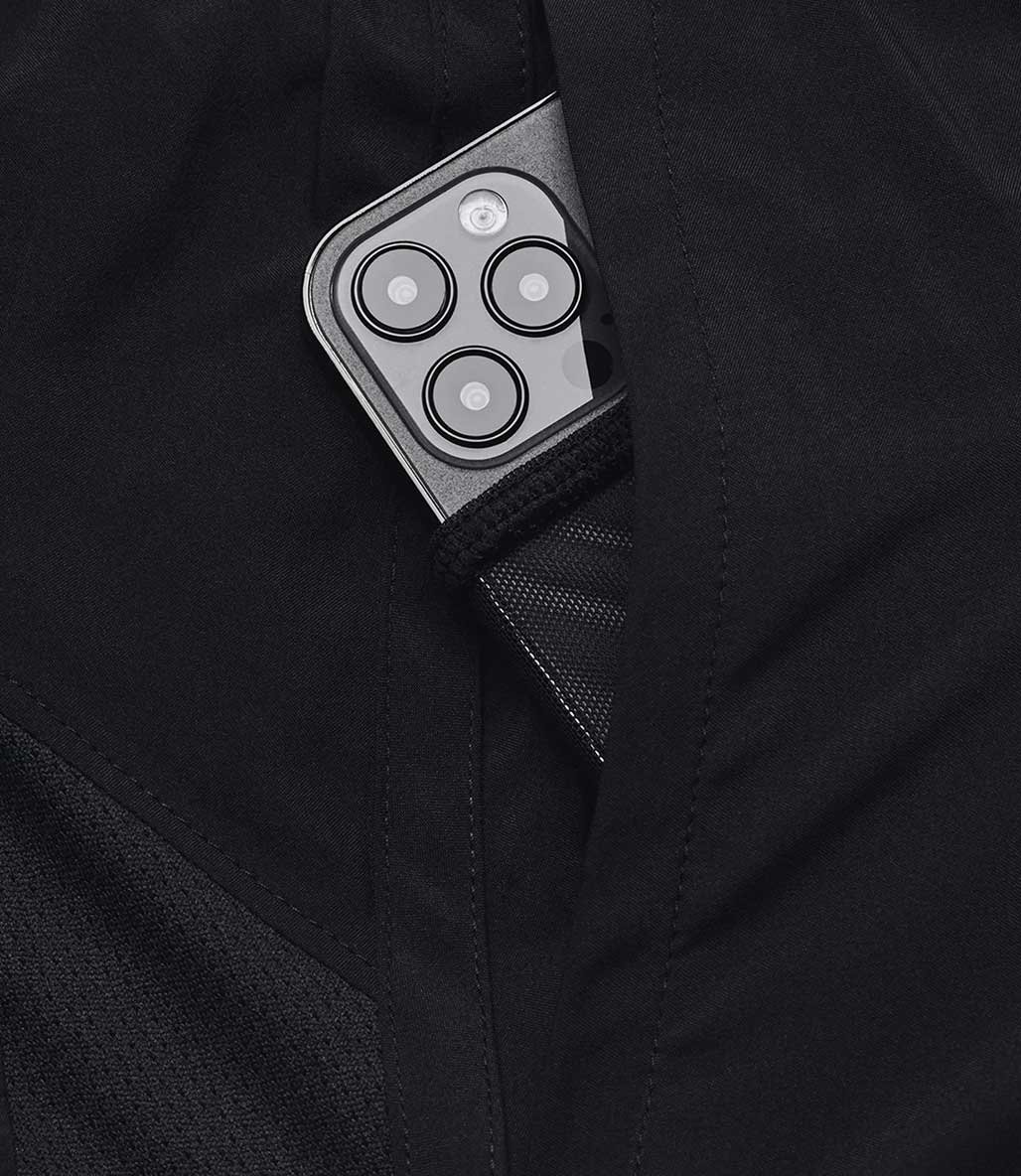 Under Armour Launch 7'' Şort Siyah