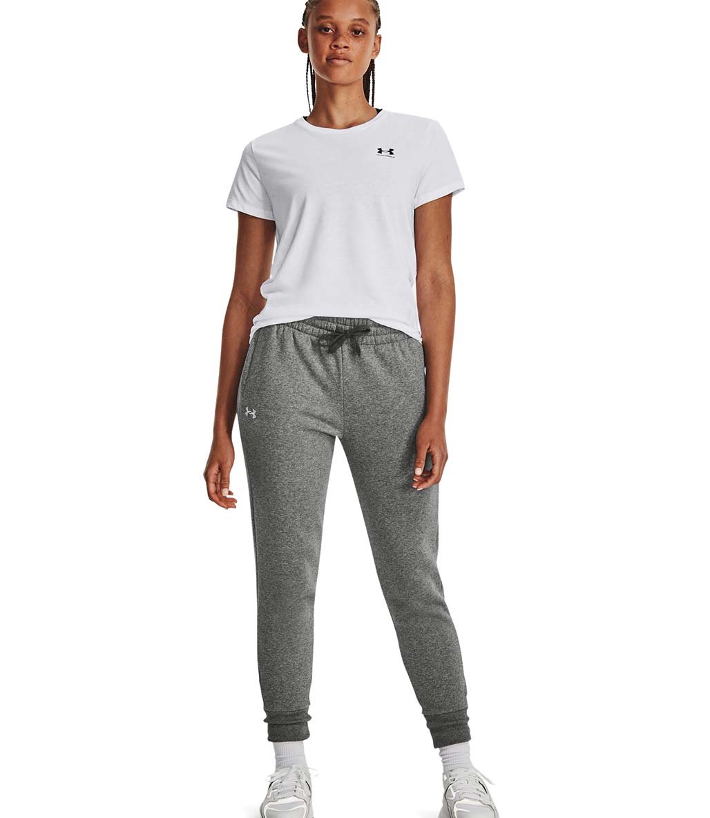 Under Armour Sportstyle Left Chest Kadın Kısa Kollu T-Shirt Beyaz